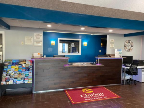 Clarion Inn & Suites, Norton Shores